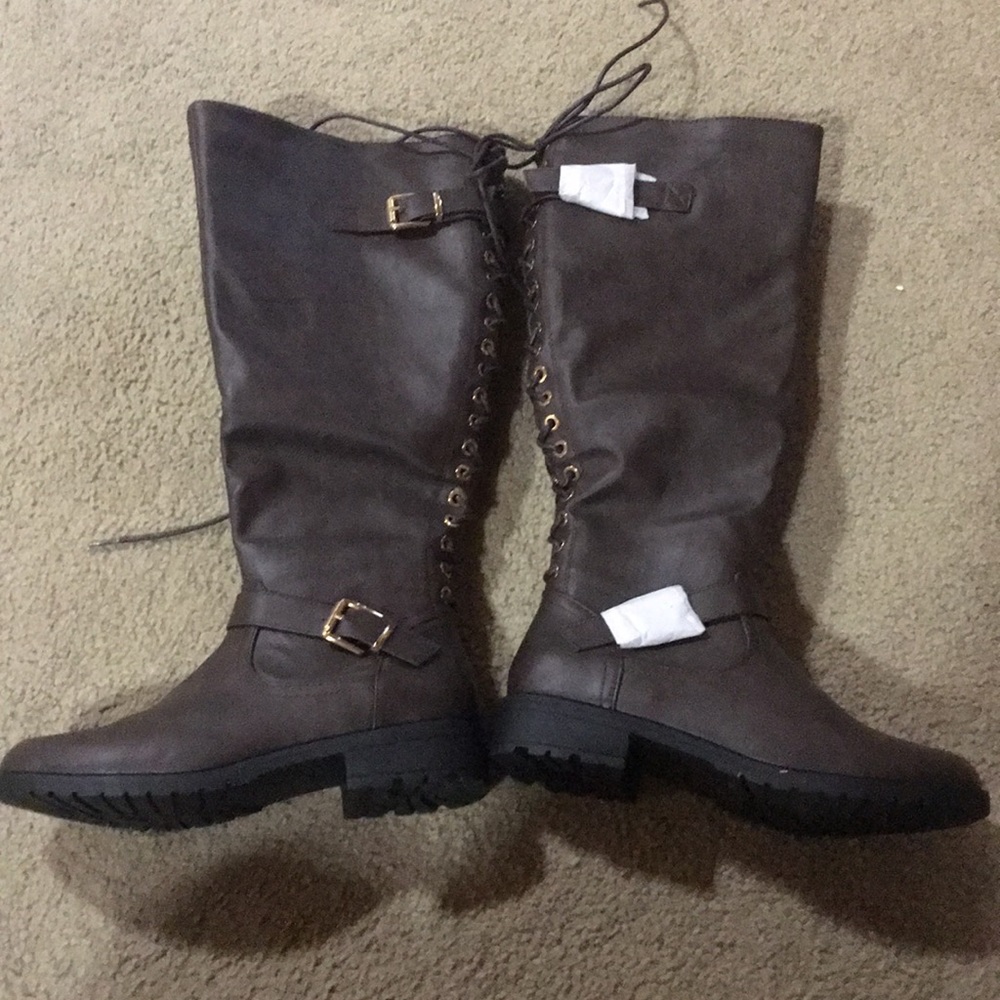 Brown boots